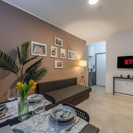 شقة Authentic Private Flat 2 Min From Navigli ميلان المظهر الخارجي الصورة