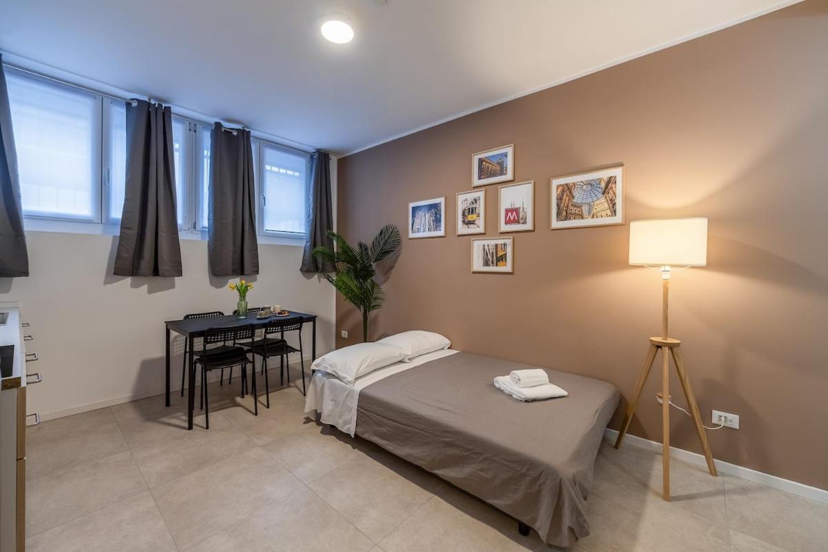 شقة Authentic Private Flat 2 Min From Navigli ميلان المظهر الخارجي الصورة