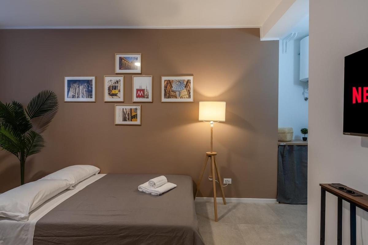 شقة Authentic Private Flat 2 Min From Navigli ميلان المظهر الخارجي الصورة