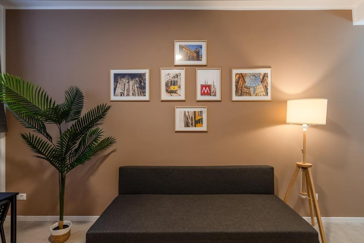 شقة Authentic Private Flat 2 Min From Navigli ميلان المظهر الخارجي الصورة